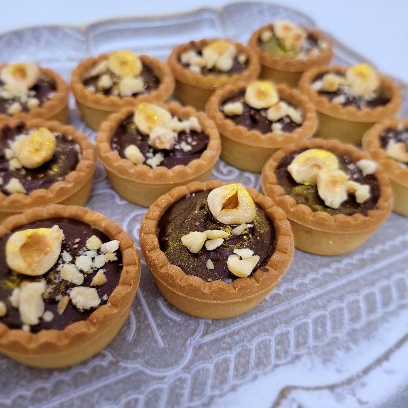 Cutie Tarte in ciocolata Hazelnuts