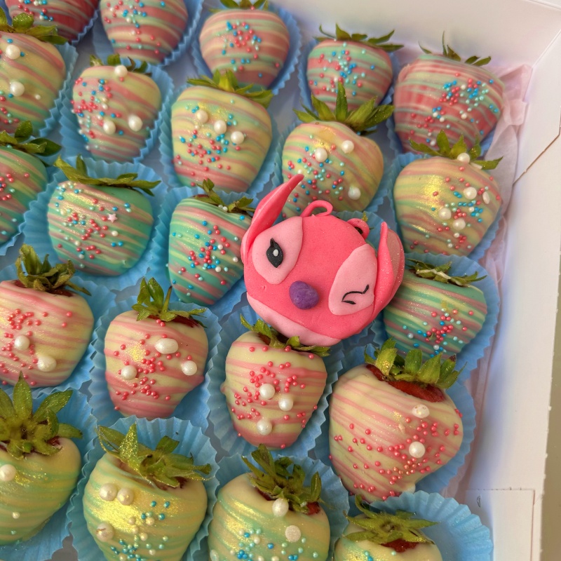 Capsuni in ciococolata Stich si Lilo - imagine 4
