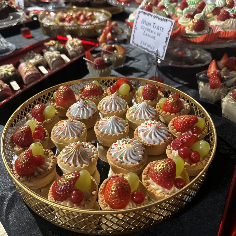 Candy bar tematic Petrecere Craciun - imagine 5