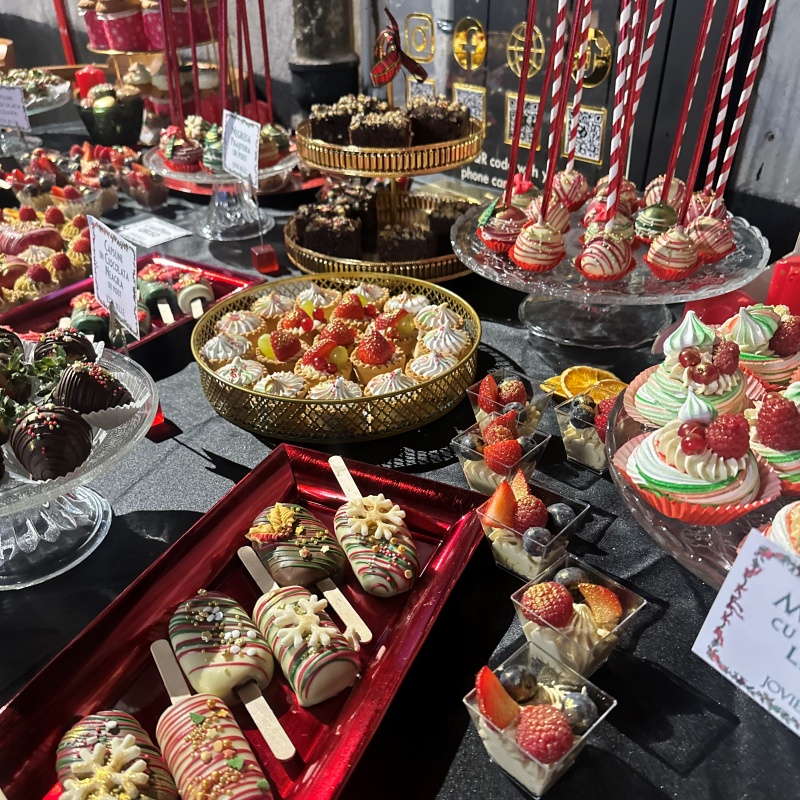 Candy bar tematic Petrecere Craciun - imagine 3